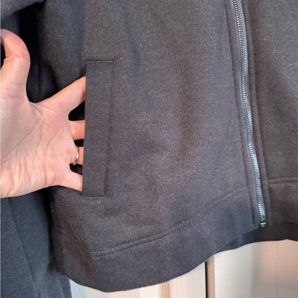 Women's Black Jacket brand is Tavi active wear - Picture 3 of 3